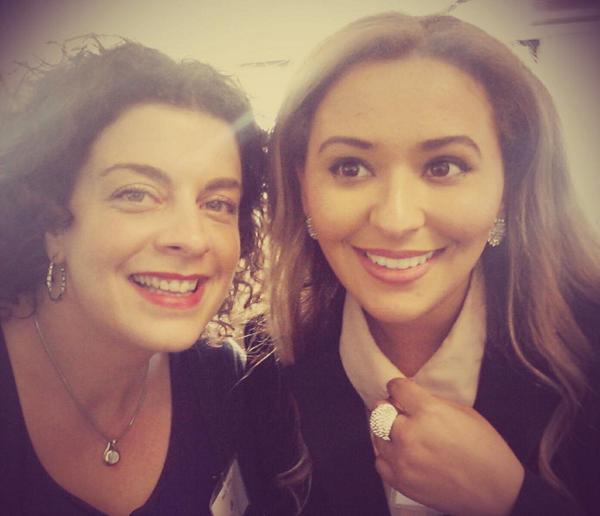 kellyjeanrobb's tweet photo. Ladies who throw parties! #VIPmixer #selfie @ashleemgarrett @OregonianMedia http://t.co/CEfCEnOP20