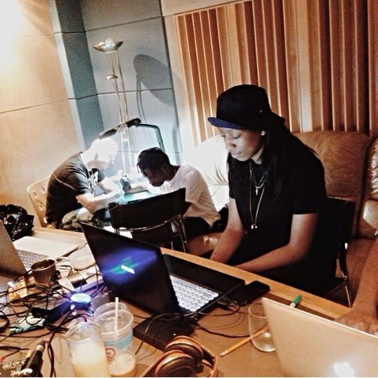 benslymen's tweet image. @WondaGurlBeats &amp;amp; @trvisXX Have Some Shit On #DaysBeforeRodeo #JustWaitOnIt