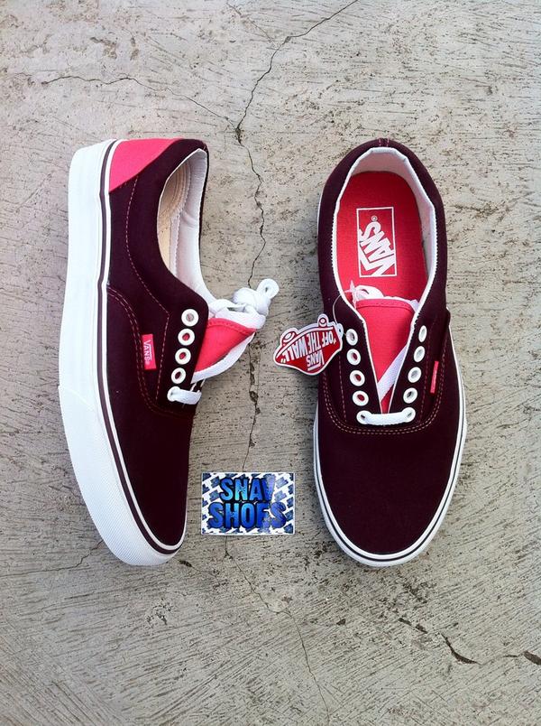 vans era heel pop