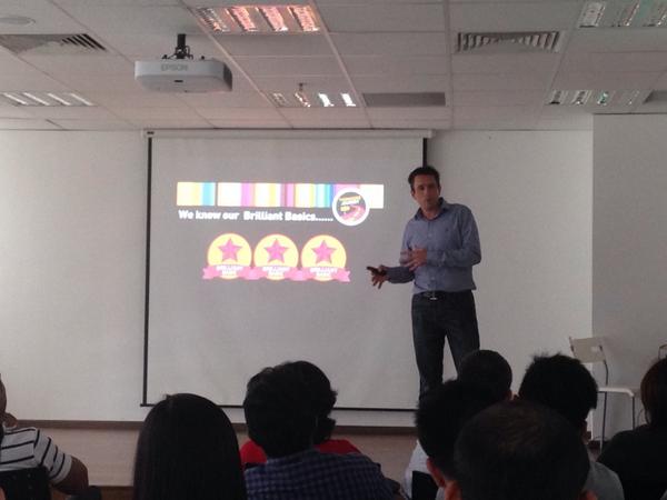 LifeatDarwin's tweet photo. @andyjbrad opens the #thomsonspeople conference in Singapore http://t.co/AEgOjhawVw