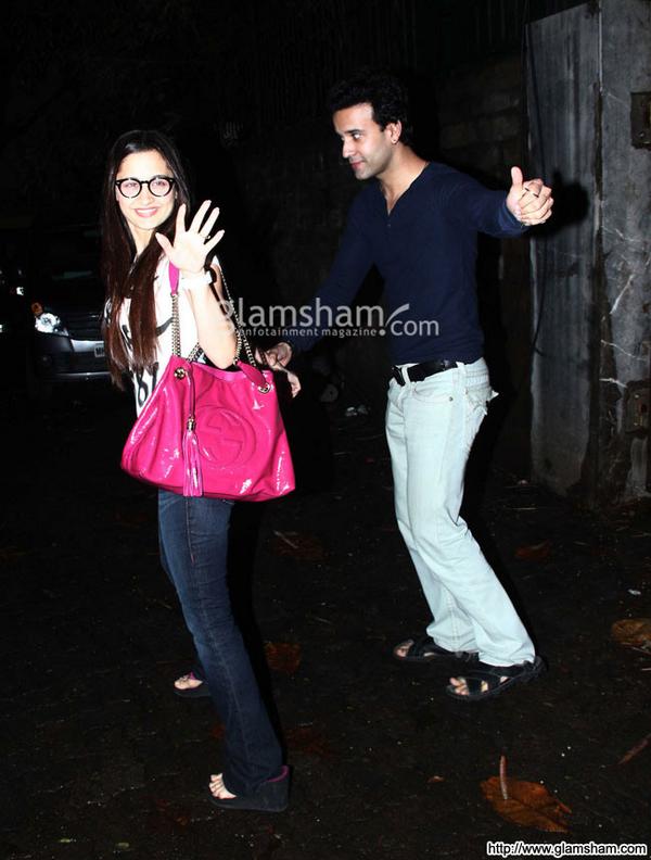 glamsham's tweet photo. #SanjeedaShaikh &amp; @ali_aamir at #Entertainment special screening: http://t.co/8rsRlnLgEV @FCSanjeeda @AamirAliFC http://t.co/0EAX4npVgS