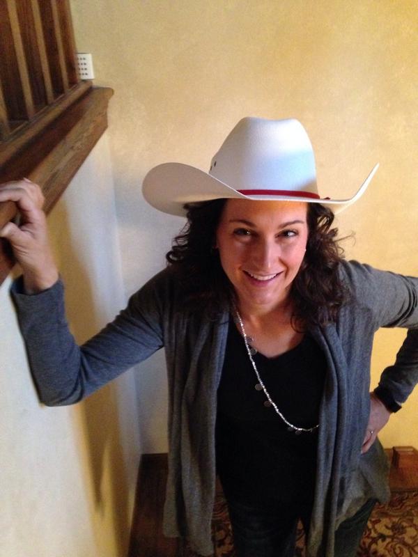 AnnGodsell's tweet photo. Heading to Calgary this morning for @IFEBP #CanAC14! http://t.co/WIJse3CJ9V