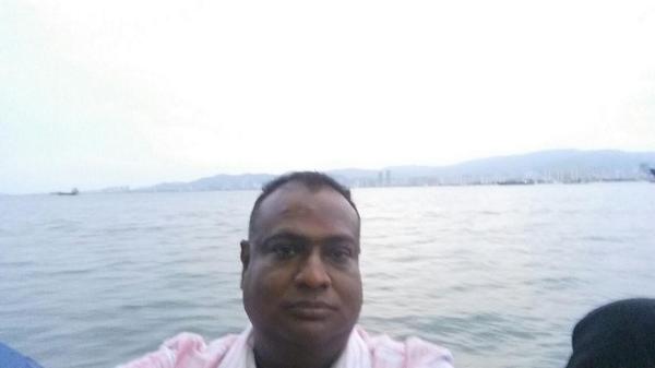 logabalamohan's tweet photo. Travelling from Butterworth to Penang by ferry. Nice feeling together with P Selvarajoo, M Vellithuam and M Kesavan. http://t.co/yddlIEB2a2
