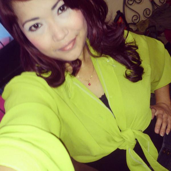 Suamysbs's tweet photo. Feliz inicio de fin de semana besitos de colores http://t.co/XHe3kjXJMz