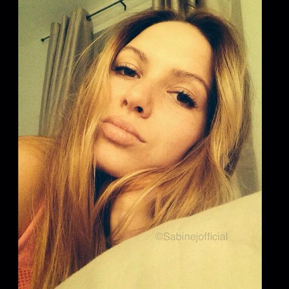 #morning I'm  up and ready to work :) #natural #makeupfree 😎 will post a pic later from behind the scenes<a href="/tag/morning"class="tags">#morning</a><a href="/tag/natural"class="tags">#natural</a><a href="/tag/makeupfree"class="tags"><span>#makeupfree</span></a>