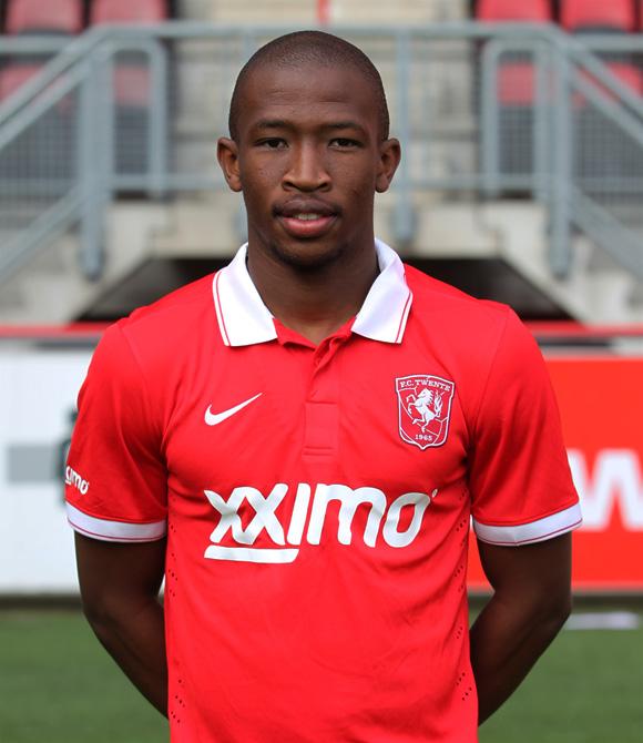 fctwente's tweet photo. Selectie versterkt met Kamohelo Mokotjo 
http://t.co/GOe3MOzSgp #fctwente http://t.co/rZhOXYlEwA