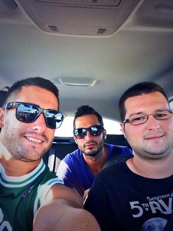 Joxhes's tweet photo. Direccion dreambeach @xocis3 @Alvarolg5 http://t.co/MwWQnNOFjK