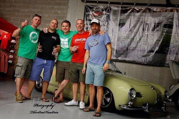CoolFlo_UK's tweet photo. Goodtimes in Spa #coolflo #thecoolbox #vw #display #clothing #apparel http://t.co/osc9GKME2s http://t.co/zNlPQoxT5p