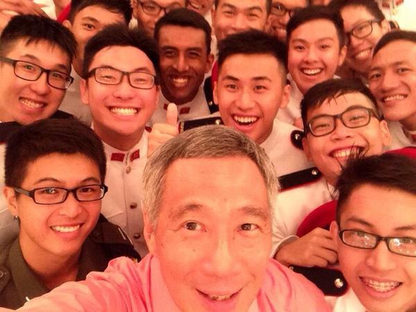 UniqLEON's tweet photo. Pre national day reception at istana👍 http://t.co/0k1XY33EsJ