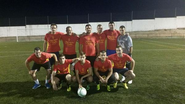 roquito2t's tweet photo. Campeones Liga de Verano 2014 http://t.co/B7uSulhgEO