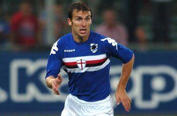SampNews24's tweet photo. #Campagnaro di ritorno alla #Sampdoria? RT se sei d'accordo, altrimenti diteci chi vorreste come difensore! http://t.co/RW4bG7qCzI