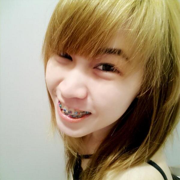 Fonnoy2537's tweet photo. #. ปันหามีวั้ยแก้..  เพียงแต่ ((ยิ้มเข้าวั้ย)) http://t.co/NPqH8Q8h9g