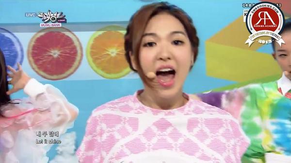 seulgisjoy's tweet photo. “@redbitch03: bae your face is just.. HAHAHAH http://t.co/uTzYrHF28U” she's a living meme