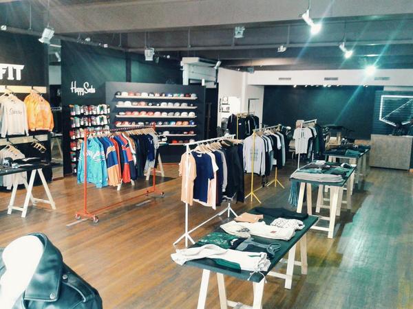 boastonsociety's tweet photo. Whether you're going to #TwoKings08Aug or #PhumaKim08Aug we'll kit you out with the freshest gear. http://t.co/HzEJJTTl30