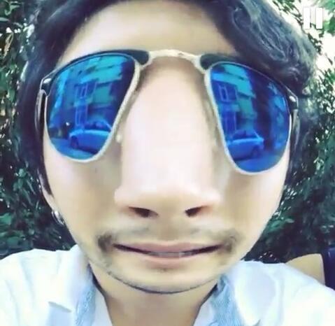 Çok yakışıklıyım.