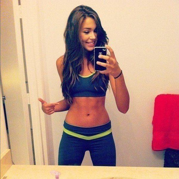 FitForGirls's tweet photo. Never give up! http://t.co/8JNQdUMH7N