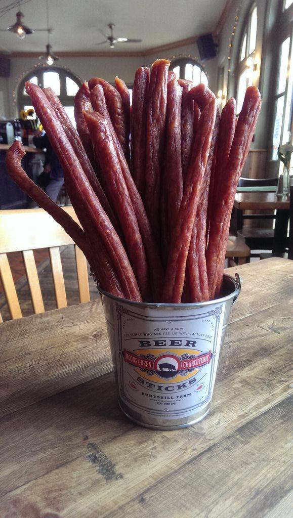 innbrighton2014's tweet photo. RT @mariner_hove: New... Moon's Green Beer Sticks courtesy of @CharcBoard made with finest free range, outdoor raise… http://t.co/izlHqsAkx0