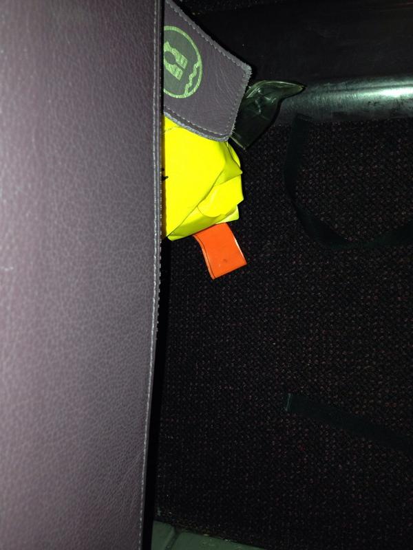 ArchiebaldSidew's tweet photo. Flight delayed thanks to the 5 year old kid next to me ripping out my life jacket from under my seat!  #scared http://t.co/QNL9VGPbTL