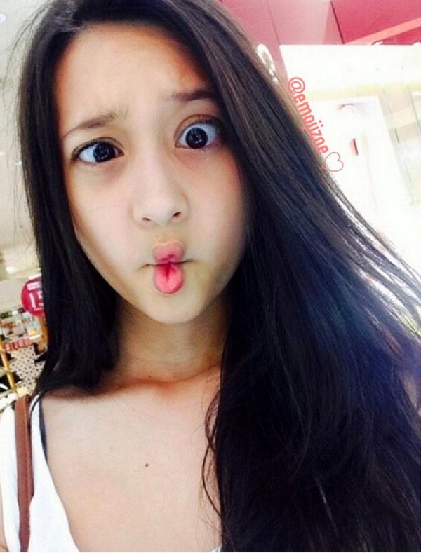 kelincinovilda's tweet photo. Majiii!! In this photo,u look so beautiful! ILYSM MAJII💞 btw follow back me? Thankyou imajii✌️ ily! x❤️x @imajizoe03 http://t.co/sULOFLu8bi