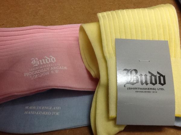 More cotton lisle socks...  Hand-linked toes, beautifully crafted in Leicester.  Committed to socks!