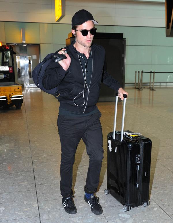 celebrities with rimowa luggage