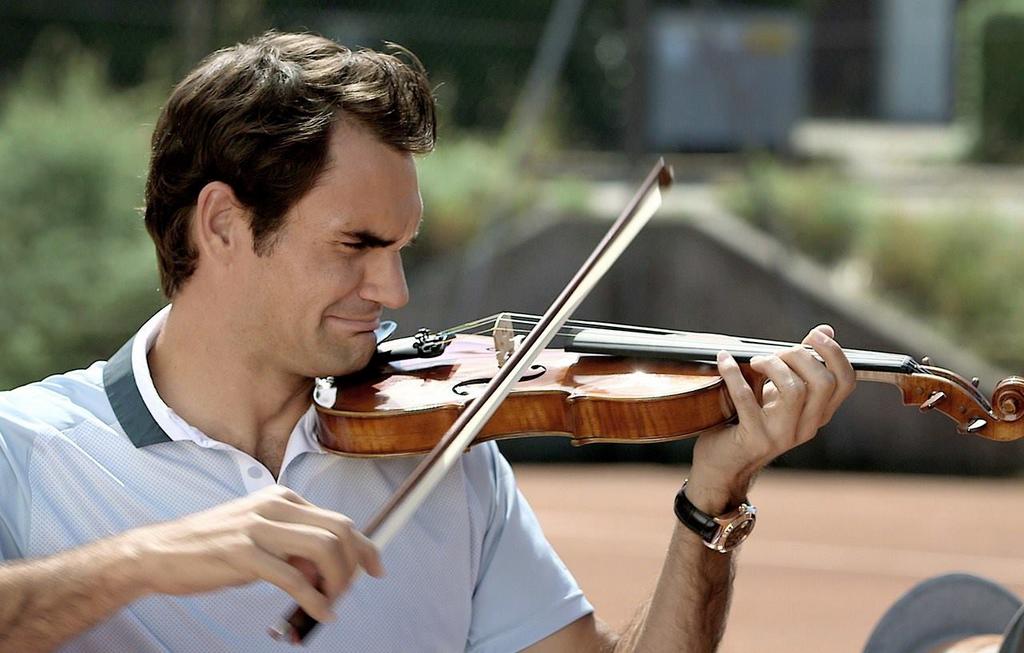 Happy Birthday Roger Federer    