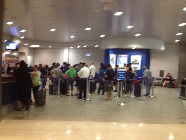 callmepaul1's tweet image. @thriftycars Las Vegas why do I have to wait 1.5 hours in line at 1am to pick up my car? #unsatisfiedcustomer #50deep