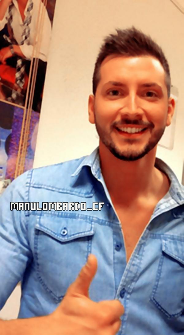 ManuLombardo_CF's tweet photo. Pase lo que pase, con la cabeza bien alta. http://t.co/AeT9lGnyBF