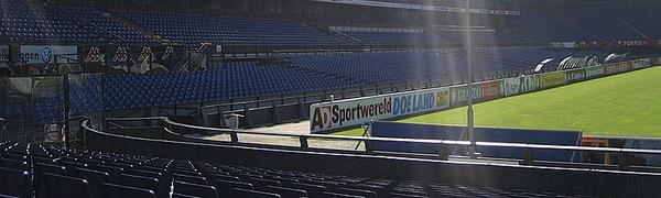 changeinctoday's tweet photo. .@energyfloors laat Feyenoord-fans springen http://t.co/TcNnGrULWe #Stroom-opwekkende tegels voor De Kuip. http://t.co/40XSG4aCB0