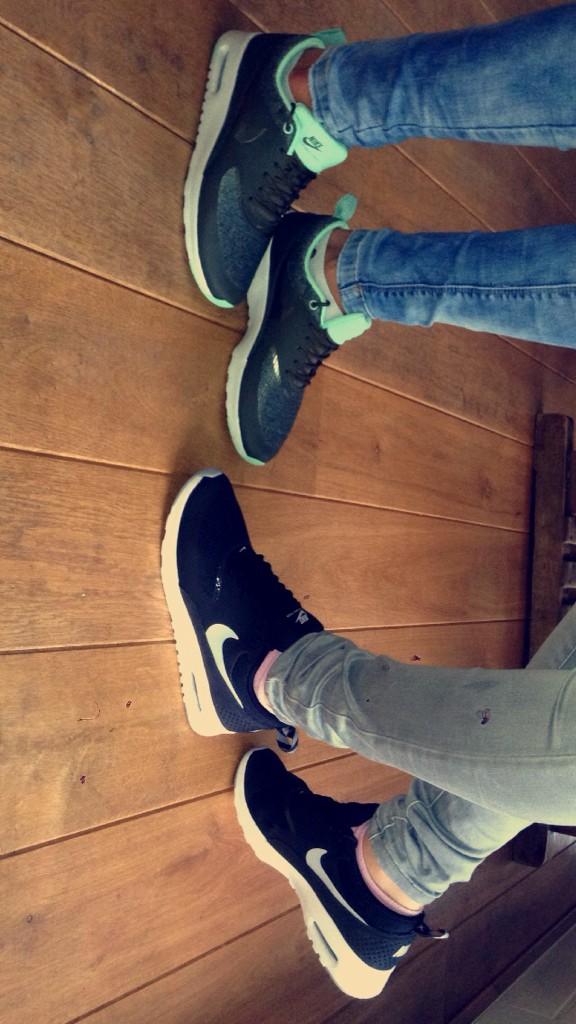 elineschrijvers's tweet photo. “@sannevleeuwenx: Nieuwe skuuntjes met Eline 👟👞 http://t.co/txn8Cx69y1”