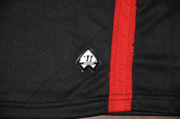 CamisWold's tweet photo. Detalles 3ra camiseta Liverpool http://t.co/DpIeuq1Z2o