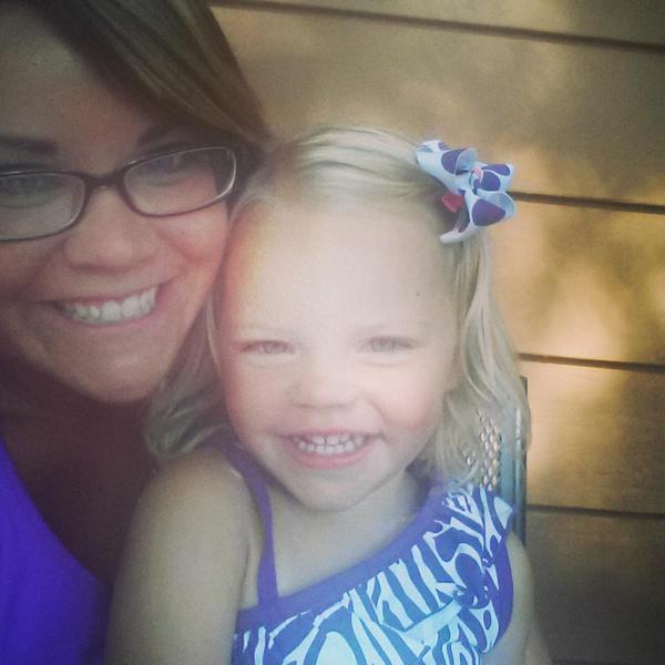 KateMariner7's tweet photo. Pretty in purple♡ #MyGirl #ILY #scarlettmarie http://t.co/452jyPofQN