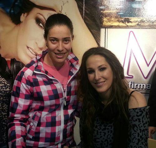69_kikiana's tweet photo. En lepe ya para ver a lo mas boniiito @_MaluOficial_ !!! 
Con @albitah_95 @gchispy @francm96 @Mariapchupi @bardop99 http://t.co/E4RGfZOZIA