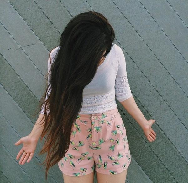bellefarro's tweet photo. that hair doe. http://t.co/DaUUVt3tey