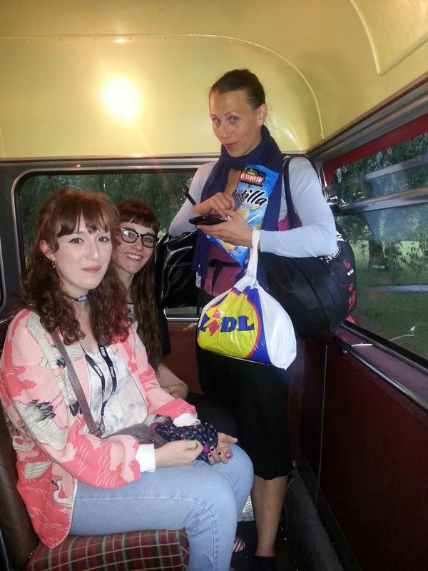 FlyingHighCIC's tweet photo. Back of the Bus was great fun tonight @JavaDanceCo @SophieeHatton @Rachelllly @JenManderson http://t.co/EDyMKYLg3I