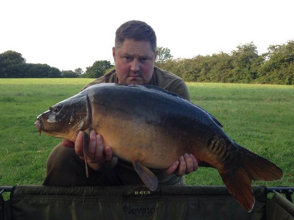 micky yum payne (@looneyhammer) on Twitter photo 