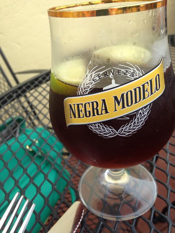 RedHeadStepmoms's tweet photo. Cheers to the freakin' weekend. http://t.co/lJKEkB2bj4