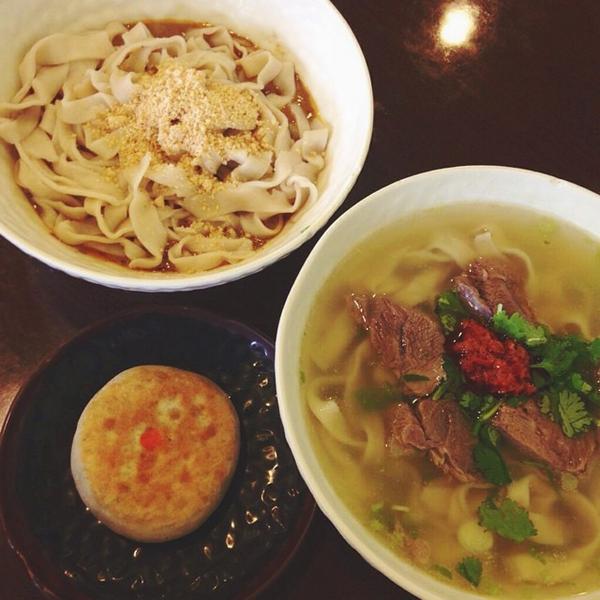 A & J Restaurant tweet media