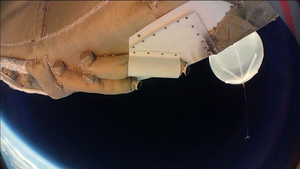 NASA's tweet photo. Ride shotgun with our saucer as it flies to near space: [video] 
http://t.co/DYG3ztUHlv #LDSD   http://t.co/74s9HeH7Dd