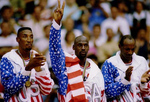 SportsCenter's tweet photo. The "Dream Team" clinched the gold medal at the Barcelona Olympics on this day in 1992. #fbf. » http://t.co/QMkcoZBmgf