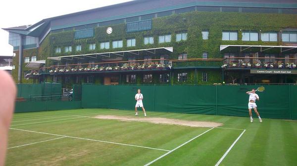 PeterWhight's tweet photo. Cheeky hit @Wimbledon #court7 http://t.co/4SwDTefU3V