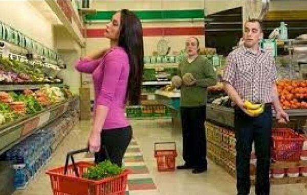 sabiastuque_'s tweet photo. Apodyopsis es un término psicológico para definir el fenómeno q surge cuando ves a una persona y la imaginas desnuda http://t.co/jrtm3vo7aM