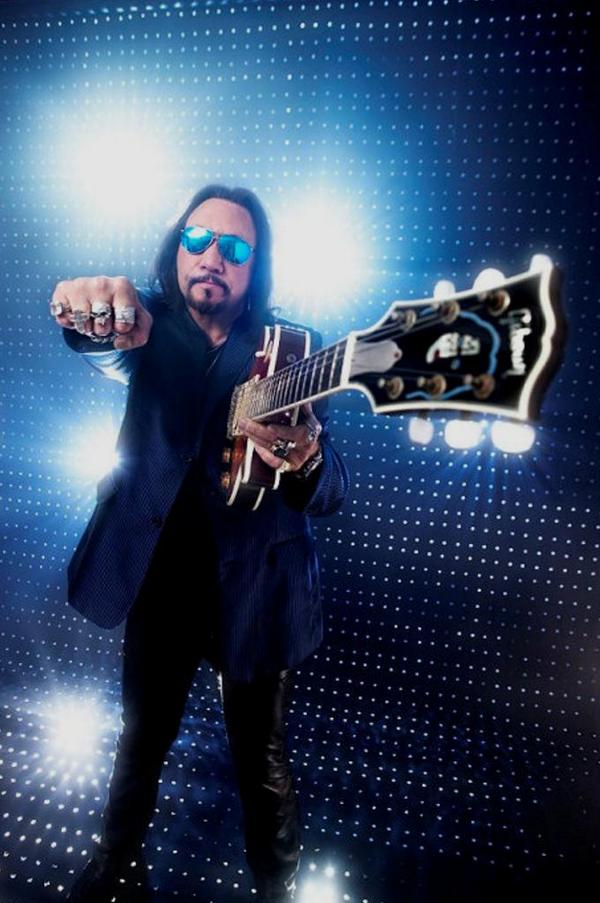 KissNationUnite's tweet photo. @ace_frehley 
announcing cover album project, with guest musicians @Slash @litaford among others http://t.co/LPpbAupKRj