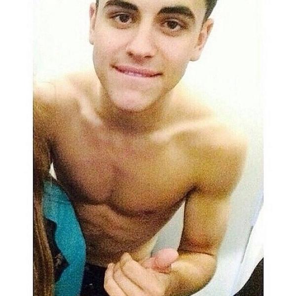 - (@superrmxn) on Twitter photo 