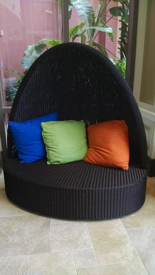 sarahlottman4's tweet image. What's up with hotels and their weird chairs?? #notcomfortable