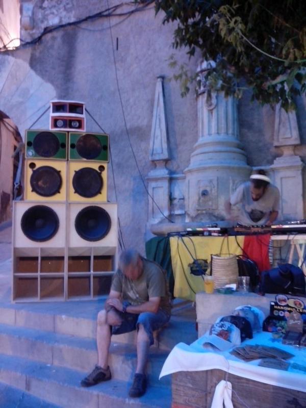 GrowingAC's tweet image. Ja està sonant la #monotowa de @LaRisspectKrew amb @Soundboyz @GrowingAC sempre recolzant!!! #popooooh