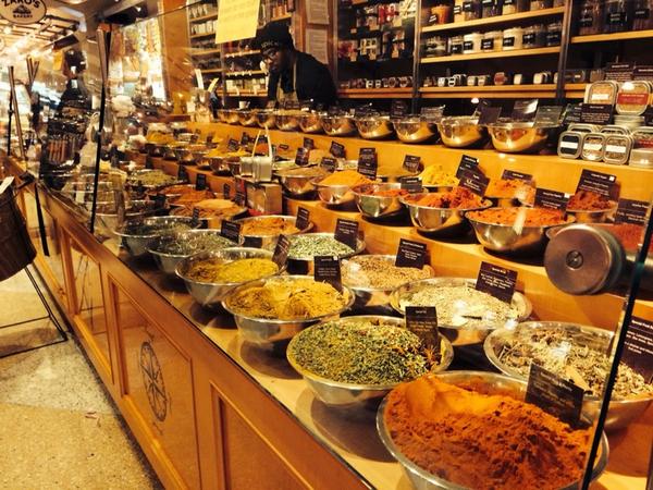 FedericoVtl's tweet photo. Central station market http://t.co/xpqAwbRrHj