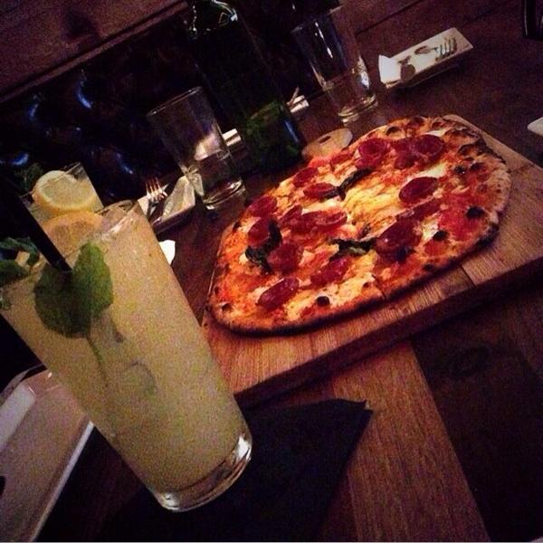 RepublicAstoria's tweet photo. #RepublicAstoria Fridays http://t.co/XnLdVVlFtN