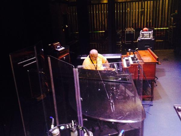 KathyY1966's tweet photo. “@baconbros: @joemenz gets to play a real piano tonight! @npacgreeneville http://t.co/rKsSVJGier”. Very cool! #wishiwasthere