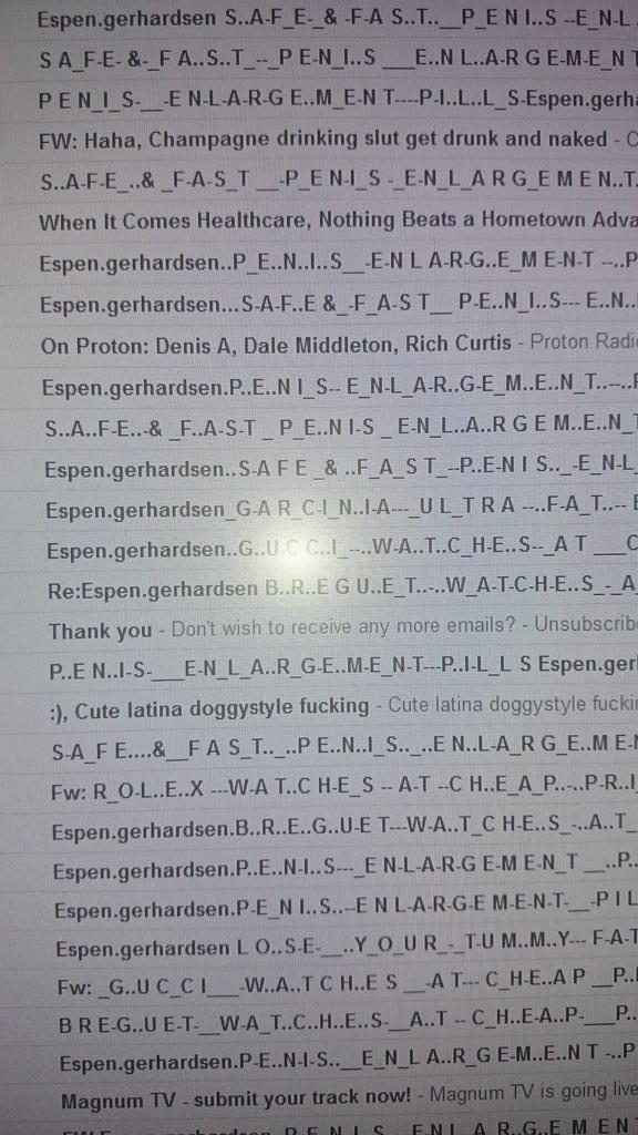 EandGmusic's tweet image. Just checking the email. #busy #spamfest #penisenlargement #evenmorespam